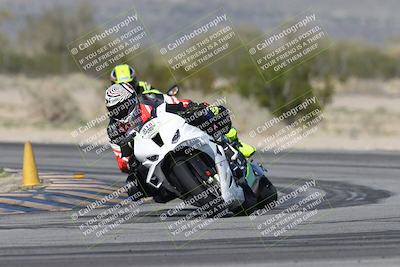 media/Jan-15-2026-Racers Edge (Thu) [[dfebeb70ab]]/3-B Group/Session 4 (Turn 5)/